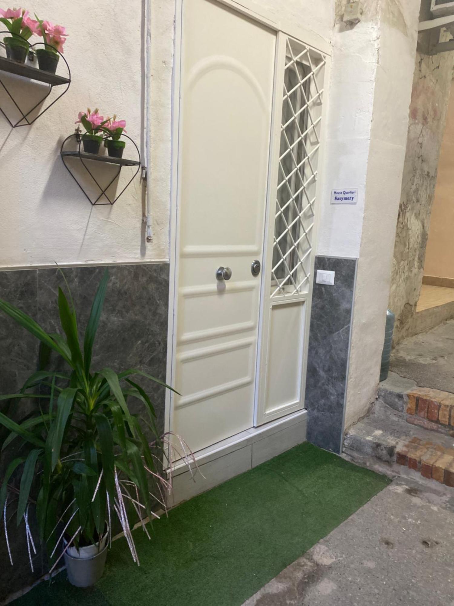נאפולי House Quartieri Sasymary מראה חיצוני תמונה